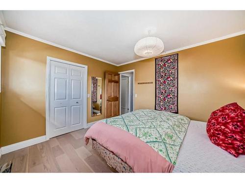 98-2720 Rundleson Road Ne, Calgary, AB - Indoor Photo Showing Bedroom