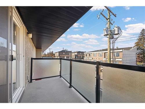 307-1915 26 Street Sw, Calgary, AB - Outdoor With Balcony With Exterior