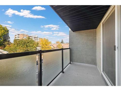 307-1915 26 Street Sw, Calgary, AB - Outdoor With Balcony With Exterior