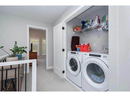 3008 85 Street Sw, Calgary, AB - Indoor Photo Showing Laundry Room