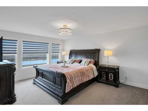 275 Lucas Way, Calgary, AB - Indoor Photo Showing Bedroom