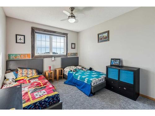 272187 Township Road 240, Rural Rocky View County, AB - Indoor Photo Showing Bedroom