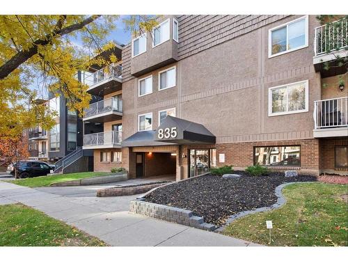 302-835 19 Avenue Sw, Calgary, AB - Outdoor With Balcony