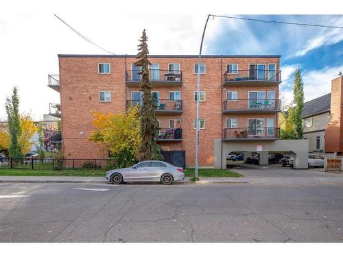 421-808 Royal Avenue Sw, Calgary, AB - Outdoor With Balcony