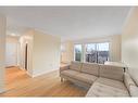 421-808 Royal Avenue Sw, Calgary, AB  - Indoor Photo Showing Living Room 