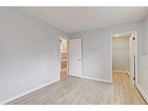 101-1817 11 Avenue Sw, Calgary, AB - Indoor Photo Showing Other Room