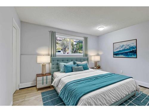 101-1817 11 Avenue Sw, Calgary, AB - Indoor Photo Showing Bedroom