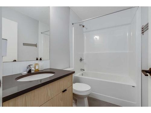 776 Livingston Hill Ne, Calgary, AB - Indoor Photo Showing Bathroom