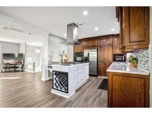 211 Whiteside Road Ne, Calgary, AB - Indoor Photo Showing Kitchen