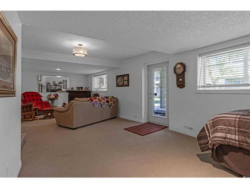 41 Rowland Lane, Okotoks, AB - Indoor