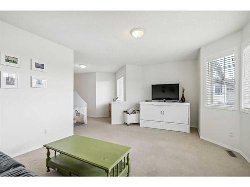 157 Evansmeade Circle Nw, Calgary, AB - Indoor