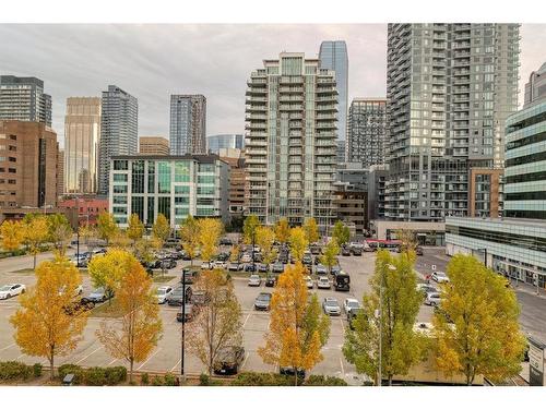 505-525 13 Avenue Sw, Calgary, AB - Outdoor With Facade