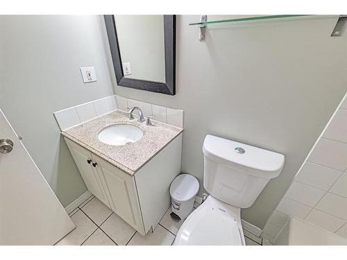 505-525 13 Avenue Sw, Calgary, AB - Indoor Photo Showing Bathroom