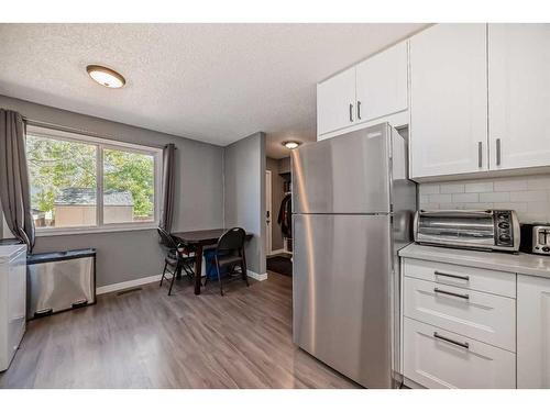 171 Templehill Drive Ne, Calgary, AB - Indoor Photo Showing Kitchen With Stainless Steel Kitchen