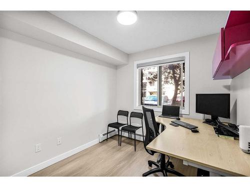 107-7130 80 Ave Ne, Calgary, AB - Indoor Photo Showing Office