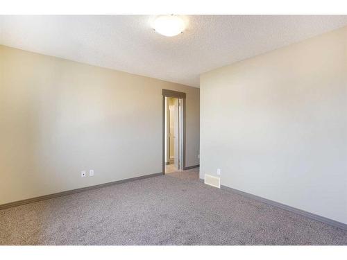 6 Cranberry Place Se, Calgary, AB - Indoor Photo Showing Other Room