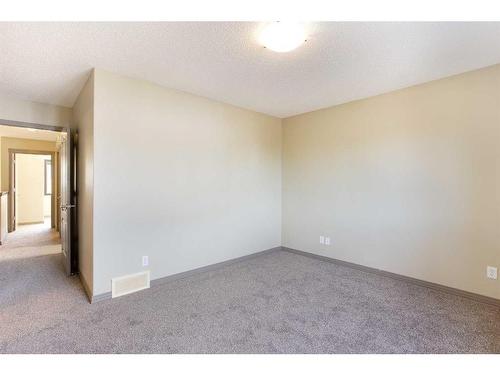 6 Cranberry Place Se, Calgary, AB - Indoor Photo Showing Other Room