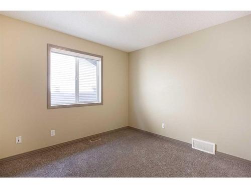 6 Cranberry Place Se, Calgary, AB - Indoor Photo Showing Other Room