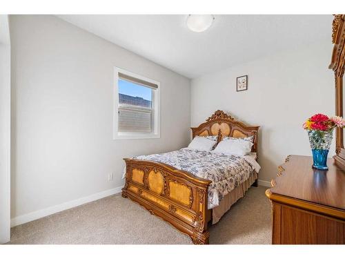 55 Walden Place Se, Calgary, AB - Indoor Photo Showing Bedroom