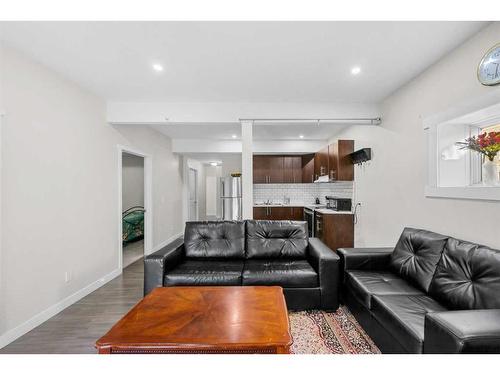 55 Walden Place Se, Calgary, AB - Indoor Photo Showing Living Room