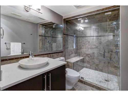 16 Spring Valley Way Sw, Calgary, AB - Indoor Photo Showing Bathroom