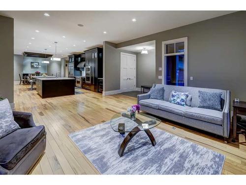 16 Spring Valley Way Sw, Calgary, AB - Indoor Photo Showing Living Room