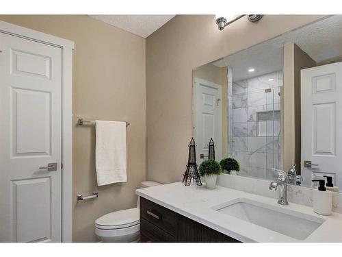 11 Millrose Place Sw, Calgary, AB - Indoor Photo Showing Bathroom