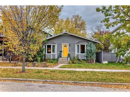 2212 26A Street Sw, Calgary, AB - Outdoor With Facade