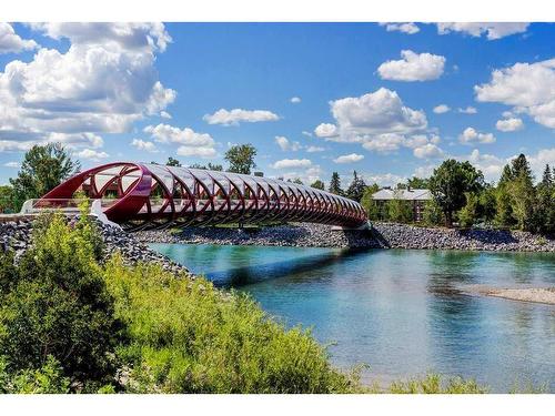 1638 Westmount Boulevard Nw, Calgary, AB - Outdoor With Body Of Water With View