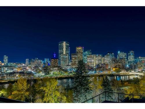 1001-300 Meredith Road Ne, Calgary, AB - Outdoor With View