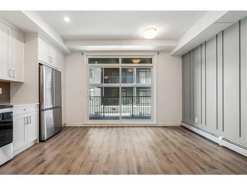 202-20 Sage Hill Nw, Calgary, AB - Indoor Photo Showing Kitchen