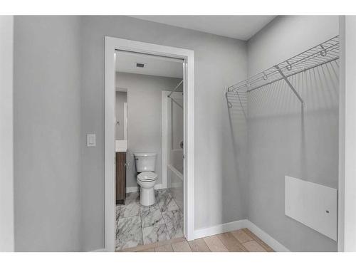 3518-60 Skyview Ranch Road Ne, Calgary, AB - Indoor Photo Showing Bathroom