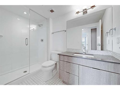 3205-930 6 Avenue Sw, Calgary, AB - Indoor Photo Showing Bathroom