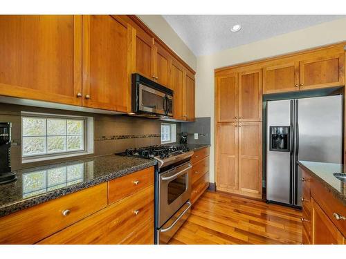 1311 21 Avenue Nw, Calgary, AB - Indoor Photo Showing Kitchen With Stainless Steel Kitchen