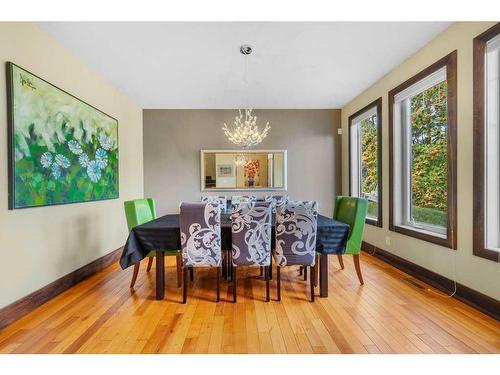 1311 21 Avenue Nw, Calgary, AB - Indoor Photo Showing Dining Room