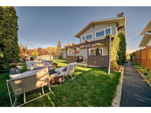 14203 Parkland Boulevard Se, Calgary, AB - Outdoor