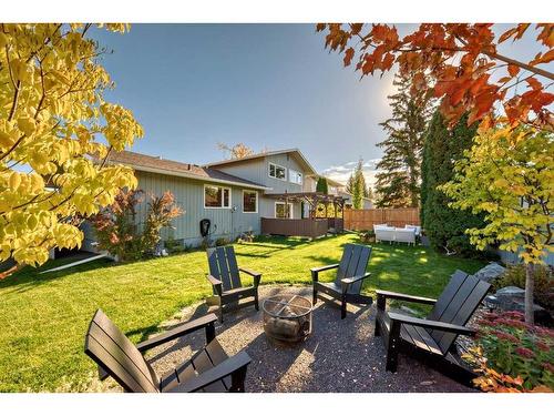 14203 Parkland Boulevard Se, Calgary, AB - Outdoor With Backyard