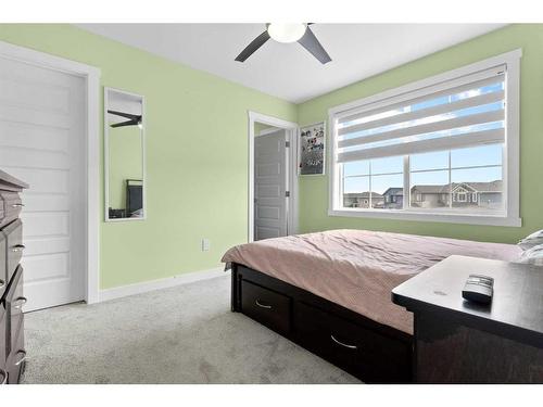 1412 Price Close, Carstairs, AB - Indoor Photo Showing Bedroom