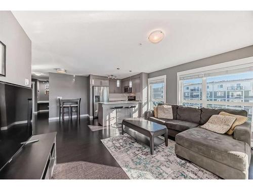 7315-302 Skyview Ranch Drive Ne, Calgary, AB - Indoor Photo Showing Living Room