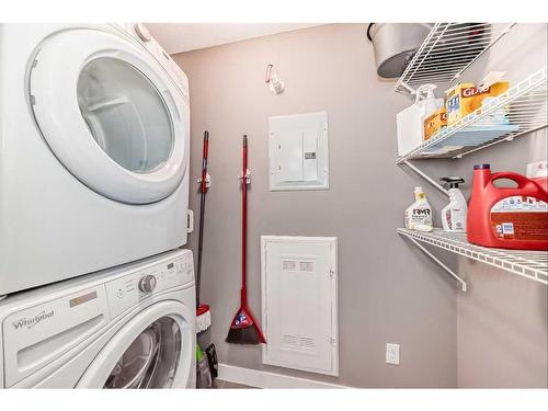 7315-302 Skyview Ranch Drive Ne, Calgary, AB - Indoor Photo Showing Laundry Room