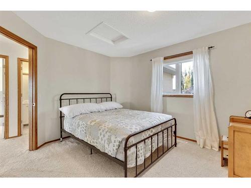 234 Mt Assiniboine Place Se, Calgary, AB - Indoor Photo Showing Bedroom