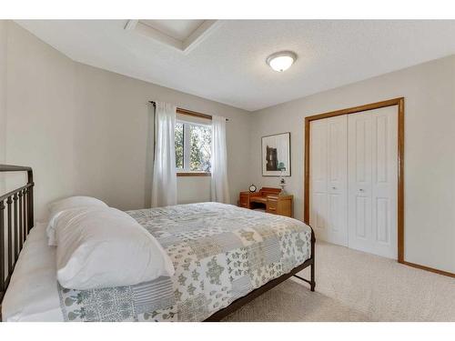 234 Mt Assiniboine Place Se, Calgary, AB - Indoor Photo Showing Bedroom