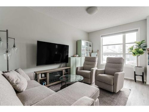 260 Corner Meadows Way Ne, Calgary, AB - Indoor Photo Showing Living Room