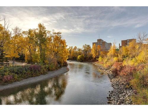 218-208 Holy Cross Sw, Calgary, AB - Outdoor With View