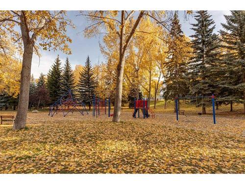 218-208 Holy Cross Sw, Calgary, AB - Outdoor With View