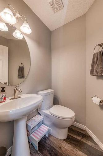 66 Bridleridge Crescent Sw, Calgary, AB - Indoor Photo Showing Bathroom