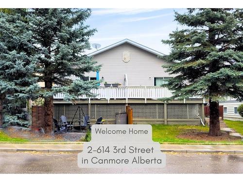 2-614 3Rd Street, Canmore, AB - Outdoor