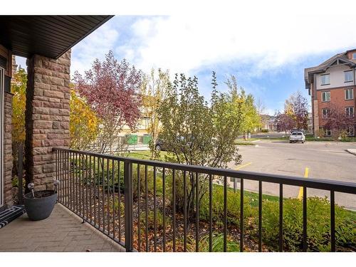 2110-15 Sunset Square, Cochrane, AB - Outdoor