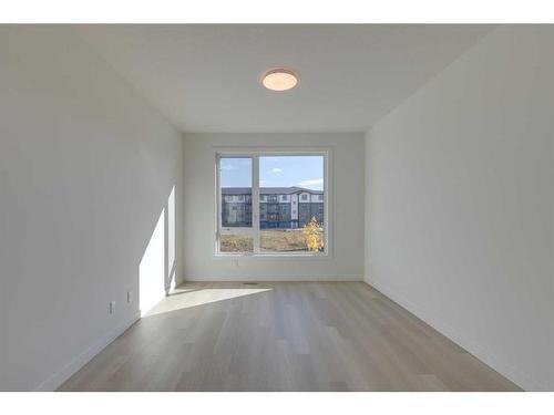 325-85 Sage Hill Heights, Calgary, AB - Indoor