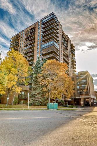 516-9800 Horton Road Sw, Calgary, AB - Outdoor With Balcony With Facade